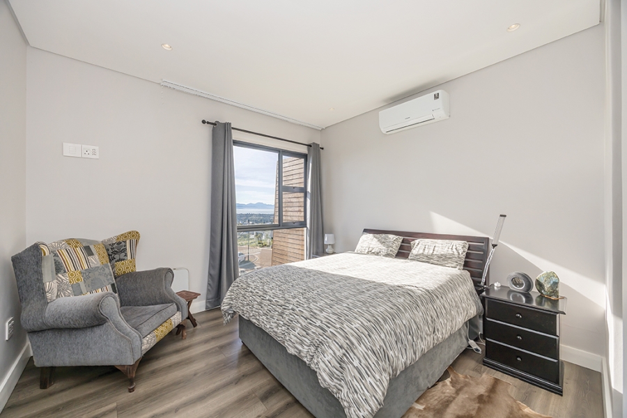 4 Bedroom Property for Sale in Clara Anna Fontein Western Cape